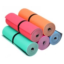 Къмпинг постелка от полиетиленова пяна, двуслойна